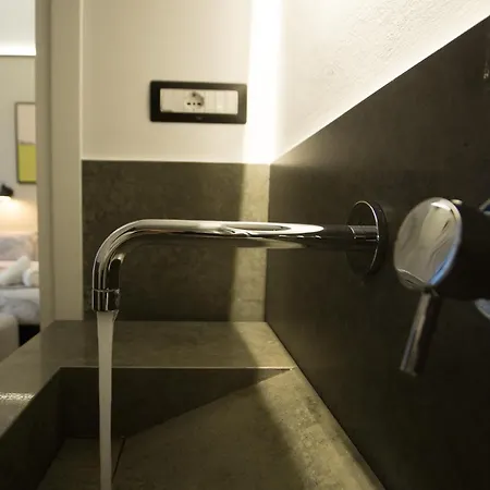 ベッド・アンド・ブレックファスト Destil 3*