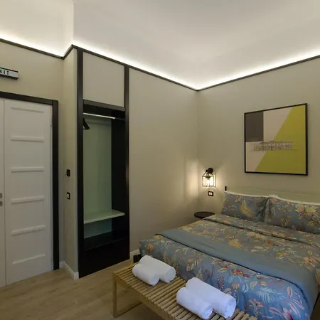Destil Couette-café Tirana
