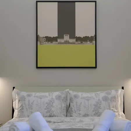 Destil 3* ティラナ