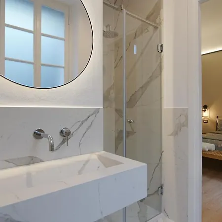 Bed & Breakfast Destil Tirana